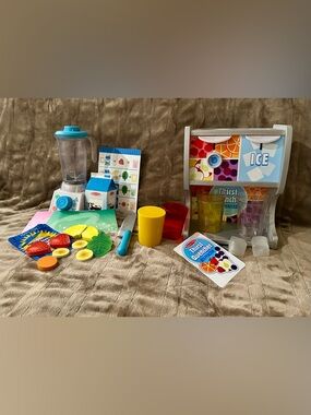 Melissa & Doug (4 Sets)- Smoothie Maker/Thirst Quencher/Ice Cream/Coffee